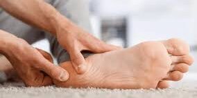 How Podiatrists Assess and Treat Plantar Fasciitis How Podiatrists Assess and Treat Plantar Fasciitis