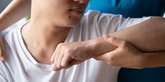 Understanding the Connection Between Shoulder Pain and Rotator Cuff Issues